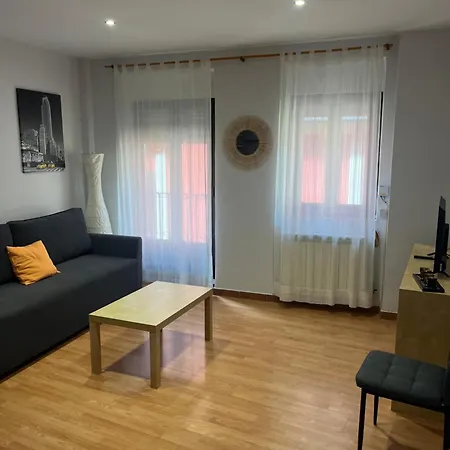 Magic Iii A 15 Segundos De La Plaza Mayor Y 1 Minuto De La Catedral * לאון